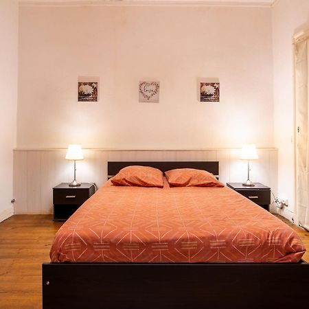 Apartament Joli T2 Bagneres De Bigorre Centre Zewnętrze zdjęcie